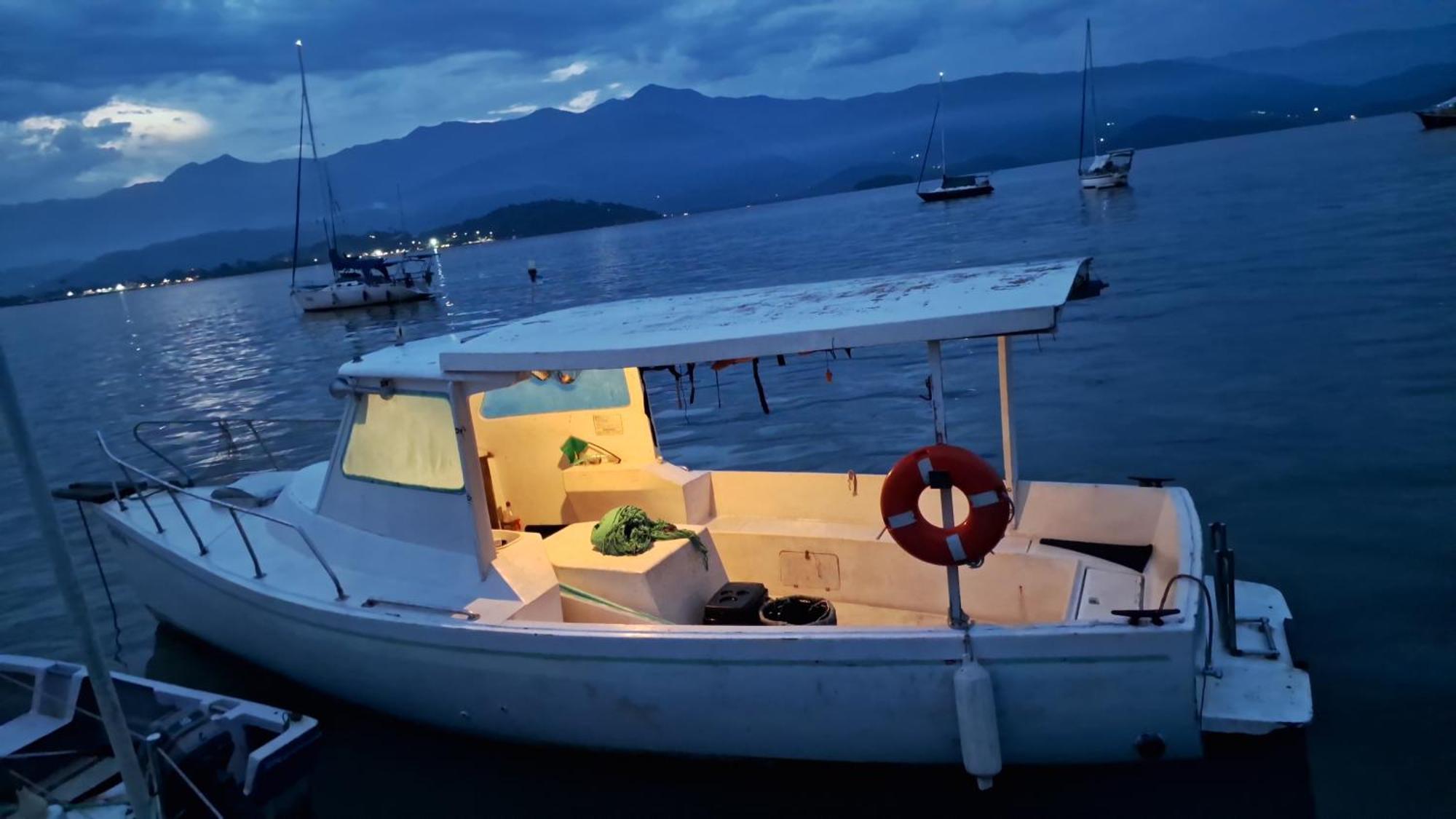 Pernoite A Bordo Hotel Paraty Exterior photo